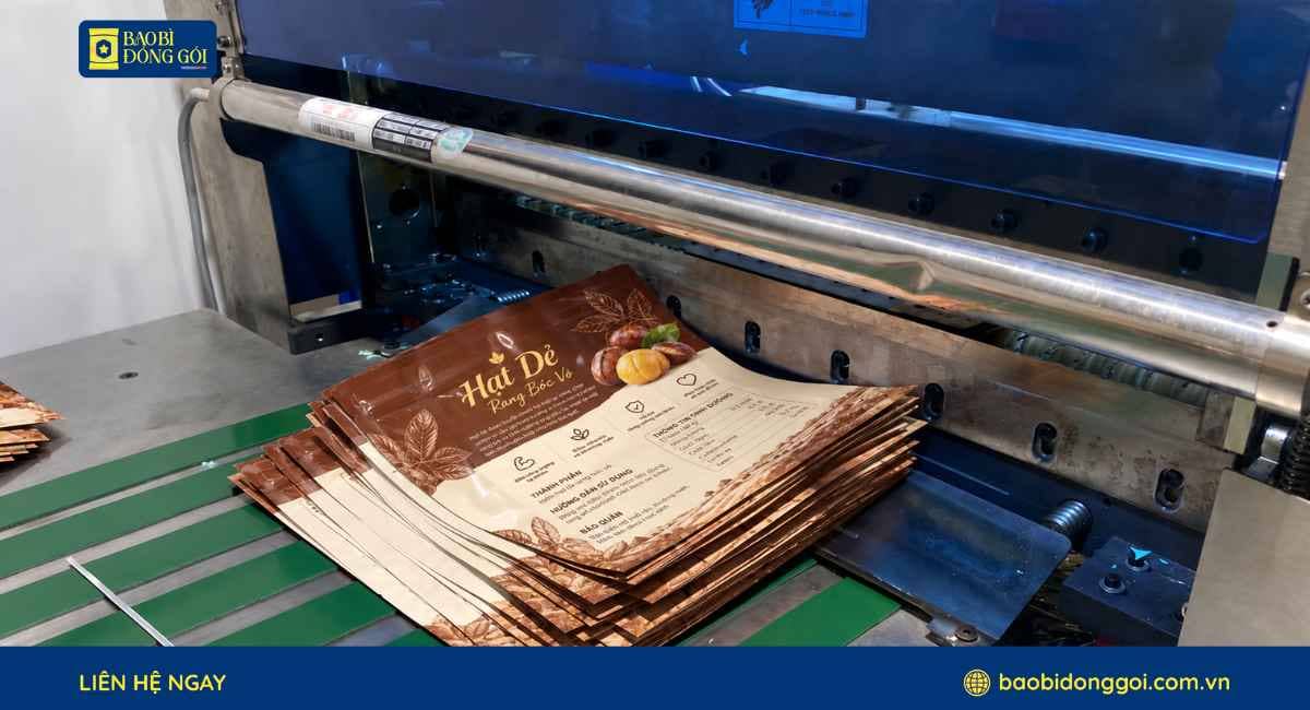 Xưởng sản xuất và in ấn bao bì hạt dẻ số lượng lớn