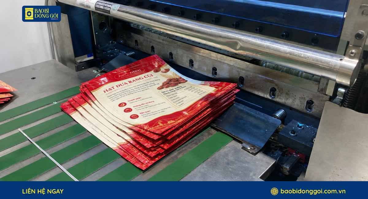 Xưởng sản xuất và in bao bì hạt dưa số lượng lớn